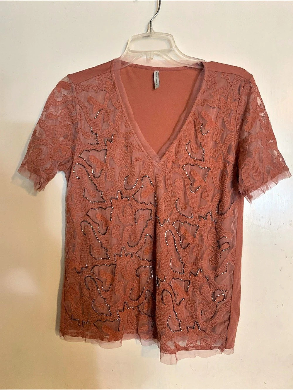 Marfinno Floral V-Neck Top in Pink Size Medium